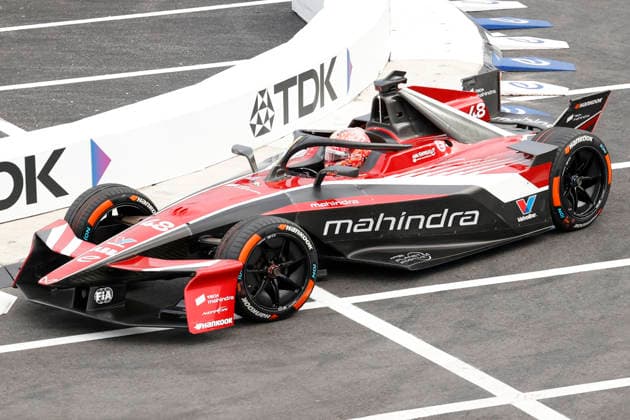 July 25, 2026, Tokyo, Japan: MAHINDRA RACING driver Edoardo Mortara (48) in action during the qualifying for the Formula E Tokyo E-Prix, round 14 of the 2025Ã¢â‚¬2026 ABB FIA Formula E World Championship, WM, Weltmeisterschaft on the temporary street circuit around the Tokyo Big Sight convention center in Tokyo. Tokyo Japan - ZUMAm191 20260725_aap_m191_047 Copyright: xRodrigoxReyesxMarinx