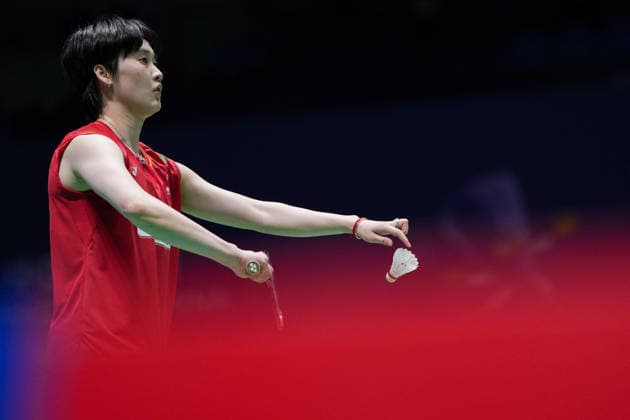 (260725) -- CHANGZHOU, July 25, 2026 -- Chen Yufei serves during the women s singles semifinal match between Chen Yufei of China and Miyazaki Tomoka of Japan at the 2026 China Open badminton tournament in Changzhou, east China s Jiangsu Province, July 25, 2026. ) (SP)CHINA-CHANGZHOU-BADMINTON-CHINA OPEN-WOMEN S SINGLES (CN) LixBo 