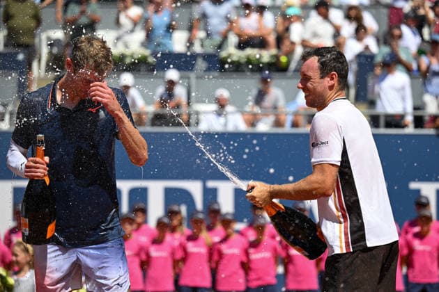 TENNIS - ATP, Tennis Herren Generali Open 2026 KITZBUEHEL,AUSTRIA,25.JUL.26 - TENNIS - ATP World Tour, Generali Open. Image shows Marc Polmans (AUS) and Lukas Miedler (AUT); keywords: award ceremony.  GEPAxpictures xDanielxSchoenherr