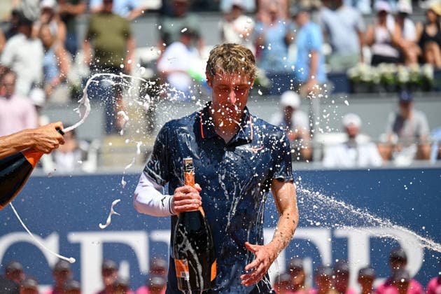 TENNIS - ATP, Tennis Herren Generali Open 2026 KITZBUEHEL,AUSTRIA,25.JUL.26 - TENNIS - ATP World Tour, Generali Open. Image shows Marc Polmans (AUS); keywords: award ceremony.  GEPAxpictures xDanielxSchoenherr