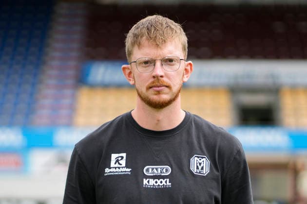23.07.2026, Hänsch-Arena, Meppen, Athletik-Trainer Thorben Kampel; SV Meppen 1912 e.V.; 3.Liga, Porträttermin 2026 2027 DFL REGULATIONS PROHIBIT ANY USE OF PHOTOGRAPHS AS IMAGE SEQUENCES AND OR QUASI-VIDEO. Meppen Niedersachsen Germany Hänsch-Arena *** July 23, 2026, Hänsch Arena, Meppen, Athletic Trainer Thorben Kampel, SV Meppen 1912 e.V., 3rd Division, Portrait Session 2026–2027 DFL REGULATIONS PROHIBIT ANY USE OF PHOTOGRAPHS AS IMAGE SEQUENCES AND OR QUASI-VIDEO Meppen, Lower Saxony, Germany, Hänsch Arena