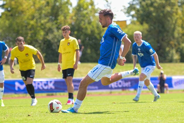 25.07.2026, Bad Wörishofen, Deutschland. Testspiel des SV Darmstadt 98 (2. Bundesliga) gegen die SG Sonnenhof Großaspach (3. Liga). Lance Duijvestijn (SV Darmstadt 98) *** July 25, 2026, Bad Wörishofen, Germany: Friendly match between SV Darmstadt 98 (2. Bundesliga) and SG Sonnenhof Großaspach (3. Liga); Lance Duijvestijn, SV Darmstadt 98