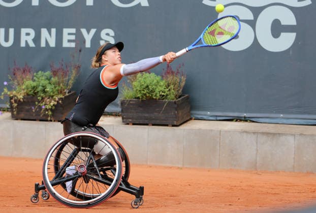 Wheelchair Hamburg Open am Hamburger Rothenbaum: Lizzy de Greef (Niederlande) im Halbfinale. *** Wheelchair Hamburg Open at Hamburg s Rothenbaum: Lizzy de Greef of the Netherlands Advances to the Semifinals