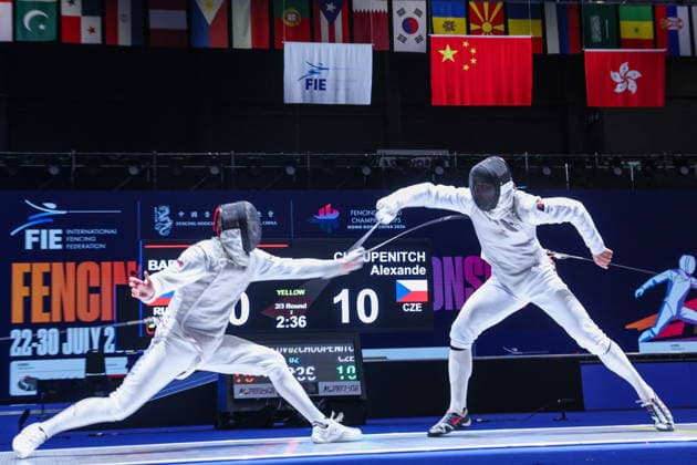 CHINA, HONG KONG - JULY 25, 2026: Russia s Yegor Barannikov (L) and the Czech Republic s Alexander Choupenitch compete in the men™s individual foil event at the 2026 Kerry Fencing World Championships 2026 Fencing World Championships In Hong Kong  - ZUMAt113 20260725_zaa_t113_060 Copyright: xMikhailxSinitsynx
