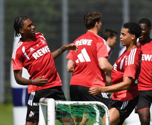 25.07.2026, xophax, Fussball 1.Bundesliga, 1.FC Koeln Trainingslager . Training in Sankt Johann. Training. Reigan Heskey , links und Jahmai Simpson - Pusey, rechts (1.FC Köln ) Kitzbühel *** July 25, 2026, xophax, Soccer, Bundesliga 1, 1. FC Köln Training Camp: Training in Sankt Johann; Reigan Heskey (left) and Jahmai Simpson Pusey (right), 1. FC Köln, Kitzbühel