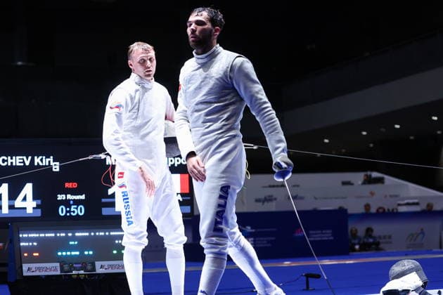 CHINA, HONG KONG - JULY 25, 2026: Russia s Kirill Borodachev (L) and Italy s Filippo Macchi compete in the men’s individual foil event at the 2026 Kerry Fencing World Championships. Mikhail Sinitsyn TASS  95428215