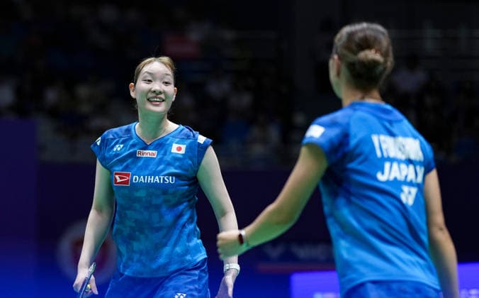 (260725) -- CHANGZHOU, July 25, 2026 -- Fukushima Yuki Matsumoto Mayu (L) celebrate a score during the women s doubles semifinal match between Li Yijing Luo Xumin of China and Fukushima Yuki Matsumoto Mayu of Japan at the China Open 2026 badminton tournament in Changzhou, east China s Jiangsu Province, July 25, 2026. ) (SP)CHINA-CHANGZHOU-BADMINTON-CHINA OPEN-WOMEN S DOUBLES (CN) SunxFei 