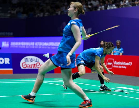 (260725) -- CHANGZHOU, July 25, 2026 -- Fukushima Yuki (R) Matsumoto Mayu react during the women s doubles semifinal match between Li Yijing Luo Xumin of China and Fukushima Yuki Matsumoto Mayu of Japan at the China Open 2026 badminton tournament in Changzhou, east China s Jiangsu Province, July 25, 2026. ) (SP)CHINA-CHANGZHOU-BADMINTON-CHINA OPEN-WOMEN S DOUBLES (CN) SunxFei 