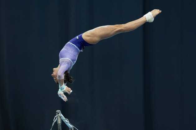 Deutsche Meisterschaften im Gerätturnen 2026, Gerätfinals Deutsche Meisterin am Stufenbarren wird Helen Kevric (MTV Stuttgart). Deutsche Meisterschaften im Gerätturnen, Gerätfinals, am 25. Juli 2026 in der ZAG-Arena in Hannover., Hannover Niedersachsen Deutschland ZAG Arena *** 2026 German Artistic Gymnastics Championships, Apparatus Finals: Helen Kevric of MTV Stuttgart Wins the Uneven Bars Title German Artistic Gymnastics Championships, Apparatus Finals, on July 25, 2026, at the ZAG Arena in Hanover, Hanover, Lower Saxony, Germany ZAG Arena