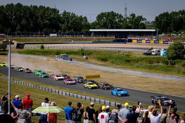 DTM, 9. + 10. Rennen Oschersleben 2026 130 Lamborghini Temerario GT3, ABT Sportsline: Luca Engstler, 25 McLaren 720S GT3 Evo, Dörr Motorsport: Ben Dörr - picture by Gruppe C Photography Oschersleben Oschersleben Sachsen-Anhalt Germany Copyright: xGruppexCxPhotographyx