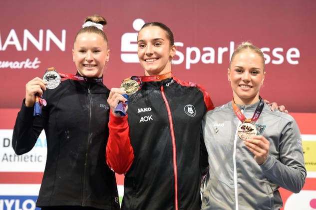 25.07.2026, xhbx, Turnen DM Finals 2026, Gerätfinals Frauen v.l. Silja Stöhr, Helen Kevric, Lea Marie Quaas, Siegerehrung Stufenbarren (DFL DFB REGULATIONS PROHIBIT ANY USE OF PHOTOGRAPHS as IMAGE SEQUENCES and or QUASI-VIDEO) Hannover *** July 25, 2026, xhbx, 2026 German Gymnastics Championships Finals, Women’s Apparatus Finals: Silja Stöhr, Helen Kevric, Lea Marie Quaas, Uneven Bars Award Ceremony DFL DFB REGULATIONS PROHIBIT ANY USE OF PHOTOGRAPHS AS IMAGE SEQUENCES AND OR QUASI-VIDEO Hannover