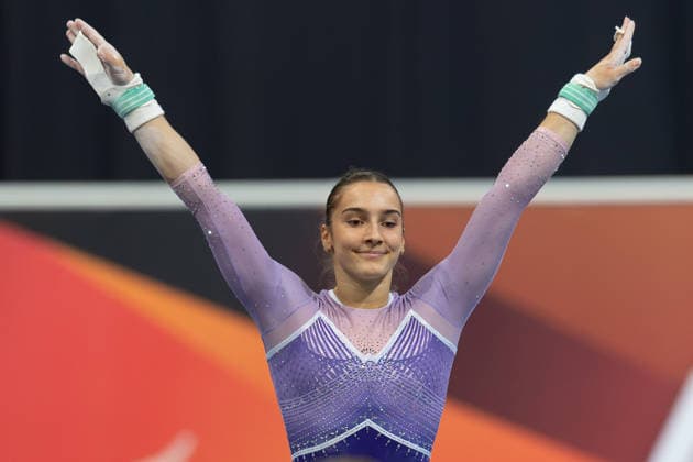 Deutsche Meisterschaften im Gerätturnen 2026, Gerätfinals Deutsche Meisterin am Stufenbarren wird Helen Kevric (MTV Stuttgart). Deutsche Meisterschaften im Gerätturnen, Gerätfinals, am 25. Juli 2026 in der ZAG-Arena in Hannover., Hannover Niedersachsen Deutschland ZAG Arena *** 2026 German Artistic Gymnastics Championships, Apparatus Finals: Helen Kevric of MTV Stuttgart Wins the Uneven Bars Title German Artistic Gymnastics Championships, Apparatus Finals, on July 25, 2026, at the ZAG Arena in Hanover, Hanover, Lower Saxony, Germany ZAG Arena