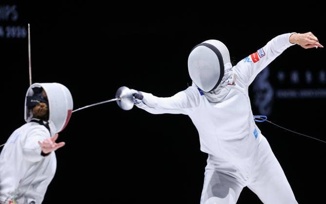 CHINA, HONG KONG - JULY 25, 2026: Poland s Barbara Brych (L) and Italy s Giulia Rizzi compete in the ladies individual epee event at the 2026 Kerry Fencing World Championships. Mikhail Sinitsyn TASS  95430977