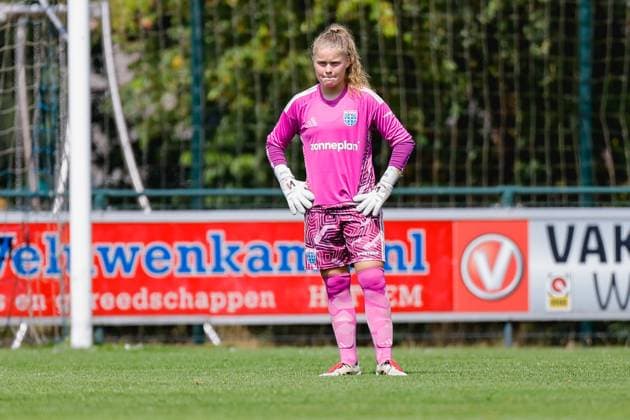 HATTEMERBROEK , 25-07-2026 , sportpark De Kuule , season 2026 2027 , Dutch Preseason football , friendly match between PEC Zwolle (women) and SV Werder Bremen (women) , picture shows PEC Zwolle coalkeeper Noa Tissingh PEC Ã Werder Bremen (women friendly)  x205194893x Copyright: