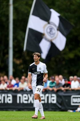 WEURT, NETHERLANDS - JULY 25: Maximilian Rohr of SV Elversberg looks on during the pre-season friendly match between NEC and Elversberg at Sportpark De Kamp on July 25, 2026 in Weurt, Netherlands.  Copyright: xRenexNijhuis MBxMediax