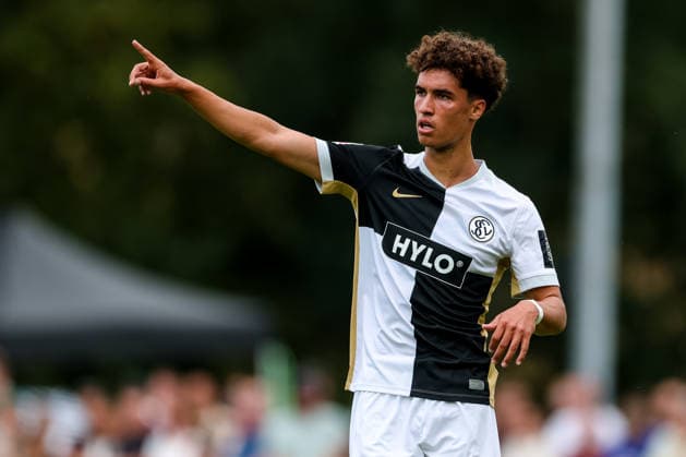 WEURT, NETHERLANDS - JULY 25: Noah Darvich of SV Elversberg gestures during the pre-season friendly match between NEC and Elversberg at Sportpark De Kamp on July 25, 2026 in Weurt, Netherlands.  Copyright: xRenexNijhuis MBxMediax