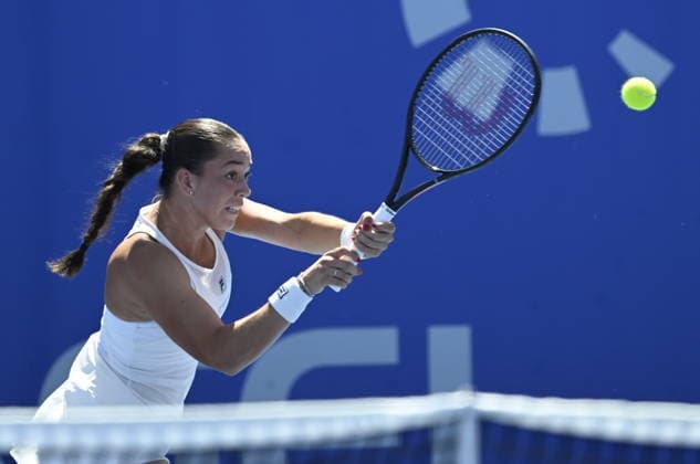 Tereza Valentova of Czech Republic in action during match against Daria Snigur of Ukraine within the women s WTA, Tennis Damen 250 Livesport Prague Open 2026 tennis tournament in Prague, Czech Republic, on July 25, 2026. (CTKxPhoto MichalxKrumphanzl) CTKPhotoP2026072503167  CTKPhotoP2026072503167