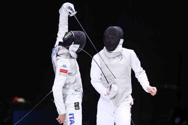 CHINA, HONG KONG - JULY 25, 2026: Italy s Filippo Macchi (L) and the Czech Republic s Alexander Choupenitch compete in the men™s individual foil event at the 2026 Kerry Fencing World Championships 2026 Fencing World Championships In Hong Kong  - ZUMAt113 20260725_zaa_t113_130 Copyright: xMikhailxSinitsynx