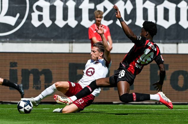 25.07.2026, xpsx, Fussball Testspiel, Kickers Offenbach - Bayer 04 Leverkusen v.l. Jan-Hendrik Marx (Offenbacher Kickers), Axel Tape (Bayer 04 Leverkusen) (DFL DFB REGULATIONS PROHIBIT ANY USE OF PHOTOGRAPHS as IMAGE SEQUENCES and or QUASI-VIDEO) emspor Offenbach *** July 25, 2026, xpsx, Soccer Friendly Match, Kickers Offenbach vs. Bayer 04 Leverkusen, Jan Hendrik Marx, Offenbacher Kickers, Axel Tape, Bayer 04 Leverkusen. DFL and DFB regulations prohibit any use of photographs as image sequences and or quasi-video. emspor Offenbach