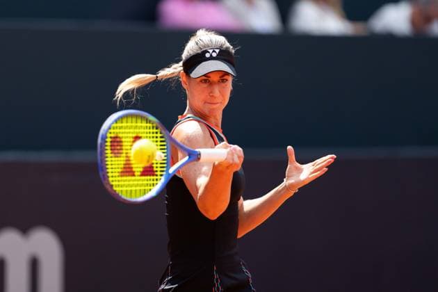 Anna Bondar (HUN) im Bild am Ball, Aktion, GER, Elina Awanessjan vs Anna Bondar, Tennis, MSC Hamburg Ladies Open WTA, Tennis Damen 250, Halbfinale, 25.07.2026 GER, Elina Awanessjan vs Anna Bondar, Tennis, MSC Hamburg Ladies Open WTA 250, Halbfinale, 25.07.2026 Hamburg *** Anna Bondar (HUN) pictured in action, GER, Elina Awanessjan vs. Anna Bondar, Tennis, MSC Hamburg Ladies Open WTA 250, Semifinals, July 25, 2026, GER, Elina Awanessjan vs. Anna Bondar, tennis, MSC Hamburg Ladies Open WTA 250, semifinals, July 25, 2026, Hamburg Copyright: xEibner-Pressefoto MaxxVincenx EP_MVN