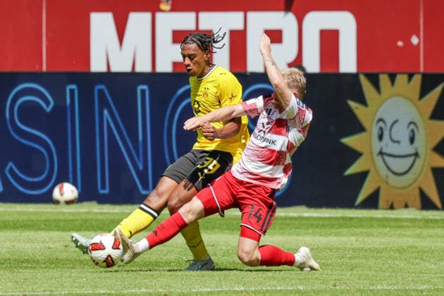 25.07.2026, xgrfx, Fussball Testspiel , Fortuna Düsseldorf - Borussia Dortmund v.l. Filippo Mane (Borussia Dortmund), Joamine Consbruch (Fortuna Düsseldorf) (DFL DFB REGULATIONS PROHIBIT ANY USE OF PHOTOGRAPHS as IMAGE SEQUENCES and or QUASI-VIDEO) Düsseldorf *** July 25, 2026, xgrfx, Soccer Friendly Match, Fortuna Düsseldorf vs. Borussia Dortmund, featuring Filippo Mane of Borussia Dortmund, Joamine Consbruch, Fortuna Düsseldorf; DFL, DFB regulations prohibit any use of photographs as image sequences and or quasi-video, Düsseldorf