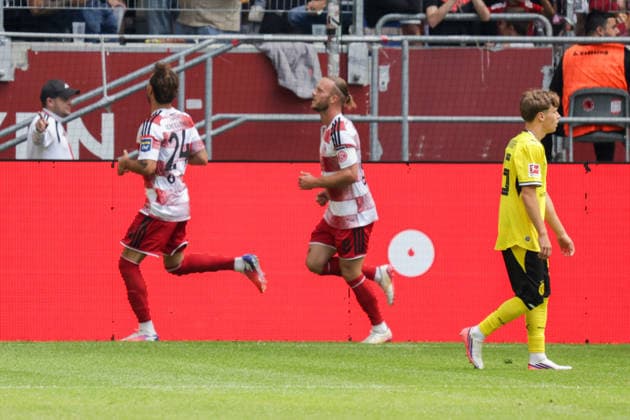25.07.2026, xgrfx, Fussball Testspiel , Fortuna Düsseldorf - Borussia Dortmund v.l. Tor, Fabian Schleusener zum 1:1 (Fortuna Düsseldorf) (DFL DFB REGULATIONS PROHIBIT ANY USE OF PHOTOGRAPHS as IMAGE SEQUENCES and or QUASI-VIDEO) Düsseldorf *** July 25, 2026, xgrfx, Soccer Friendly Match, Fortuna Düsseldorf vs. Borussia Dortmund, Goal, Fabian Schleusener on the 1-1 draw between Fortuna Düsseldorf and Borussia Dortmund. DFL and DFB regulations prohibit any use of photographs as image sequences and or quasi-video. Düsseldorf