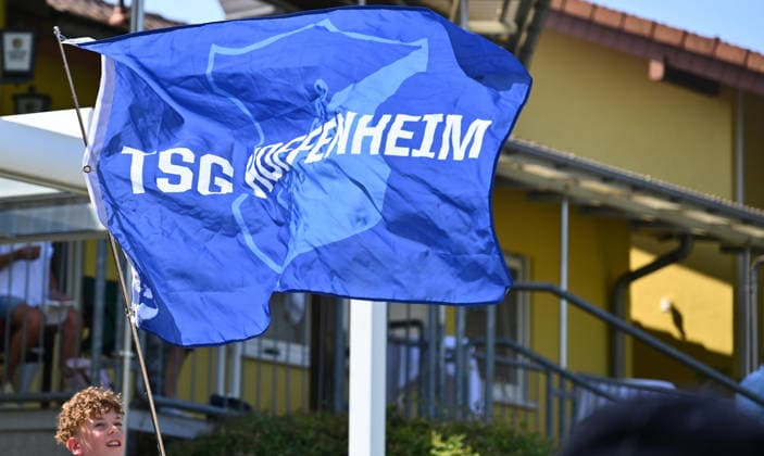25.07.2026 - Fussball - Saison 2026 2027 - Testspiel Freundschaftsspiel Vorbereitungsspiel - TSG 1899 Hoffenheim - SpVgg Greuther Fürth ( Kleeblatt ) - - Sportfoto Zink - xwoxzix - regulations prohibit any use of photographs as image sequences and or quasi-video - only for editorial use - Impression - Schwenkfahne Fahne *** July 25, 2026 Soccer Season 2026–2027 Exhibition Match Friendly Match Preseason Match TSG 1899 Hoffenheim SpVgg Greuther Fürth Kleeblatt Sports Photo Zink xwoxzix Regulations prohibit any use of photographs as image sequences and or quasi-video For editorial use only. Image: Swivel flag, flag