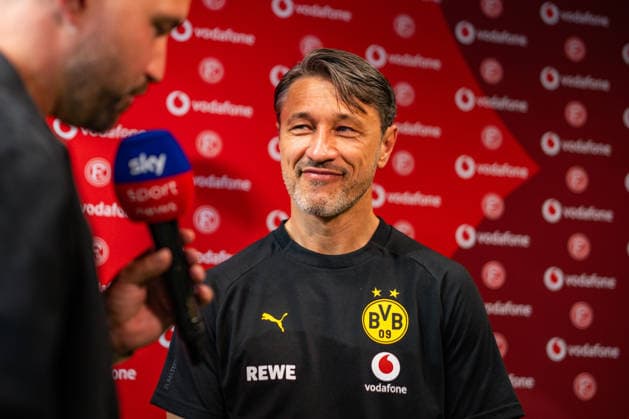 Testspiel, Bundesliga, Fortuna Düsseldorf vs. Borussia Dortmund, 25.07.2026 in der Merkur Arena Niko Kovac im Interview mit Marlon Irlbacher *** Friendly Match, Bundesliga, Fortuna Düsseldorf vs. Borussia Dortmund, July 25, 2026, at the Merkur Arena: Niko Kovac in an interview with Marlon Irlbacher Copyright: xBahhoxKarax