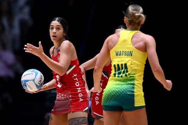 COM26 NETBALL, Hulita Veve of Tonga looks for support during the Pool A Netball match between Australia and Tonga at the Glasgow 2026 Commonwealth Games at The Hydro in Glasgow, Scotland, Saturday, July 25, 2026. ( NO ARCHIVING, EDITORIAL USE ONLY Glasgow United Kingdom  Copyright: xJOELxCARRETTx 20260725171715206826