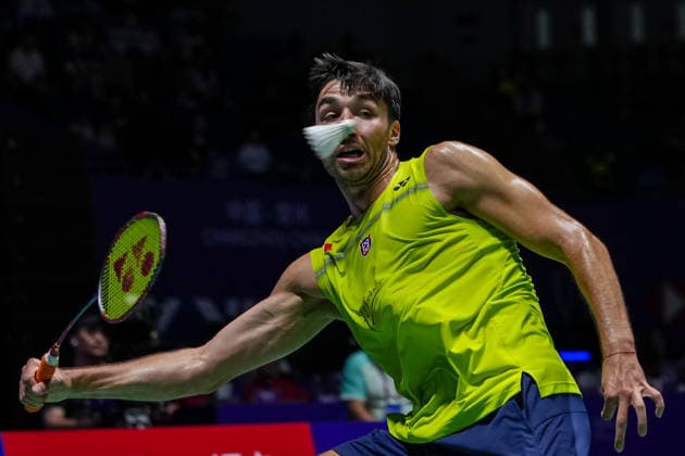(260725) -- CHANGZHOU, July 25, 2026 -- Toma Junior Popov competes during the men s singles semifinal match between Toma Junior Popov of France and Victor Lai of Canada at the China Open 2026 badminton tournament in Changzhou, east China s Jiangsu Province, July 25, 2026. ) (SP)CHINA-CHANGZHOU-BADMINTON-CHINA OPEN-MEN S SINGLES-SEMIFINAL(CN) LixBo 