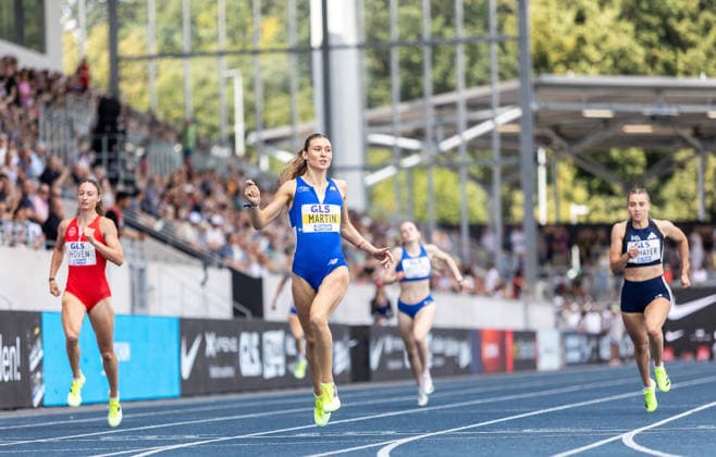 Deutsche Leichtathletik-Meisterschaften; Bochum-Wattenscheid, 25.07.2026 Auf der Ziellinie: Johanna Martin (1. LAV Rostock) im 400m-Vorlauf der Frauen; Deutsche Leichtathletik-Meisterschaften am 25.07.2026 im Lohrheidestadion in Bochum-Wattenscheid (Nordrhein-Westfalen). *** German Track and Field Championships, Bochum-Wattenscheid, July 25, 2026: Johanna Martin (No. 1, LAV Rostock) at the finish line in the women’s 400-meter preliminary heat at the German Track and Field Championships on July 25, 2026, at Lohrheidestadion in Bochum-Wattenscheid, North Rhine-Westphalia Copyright: xBEAUTIFULxSPORTS R.xSchmittx