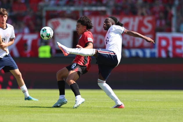 25.07.2026, Fussball Testspiel, SV Wehen Wiesbaden - FC Bayern München, v.l., Ibrahim Ati Allah (SV Wehen Wiesbaden), Richard Ajayi (FC Bayern München) DFL DFB REGULATIONS PROHIBIT ANY USE OF PHOTOGRAPHS AS IMAGE SEQUENCES AND OR QUASI-VIDEO. xdcx *** July 25, 2026, Soccer friendly match, SV Wehen Wiesbaden vs. FC Bayern Munich, from left: Ibrahim Ati Allah (SV Wehen Wiesbaden), Richard Ajayi (FC Bayern Munich). DFL and DFB regulations prohibit any use of photographs as image sequences and or quasi-video. xdcx Copyright: HMBxMedia Claus