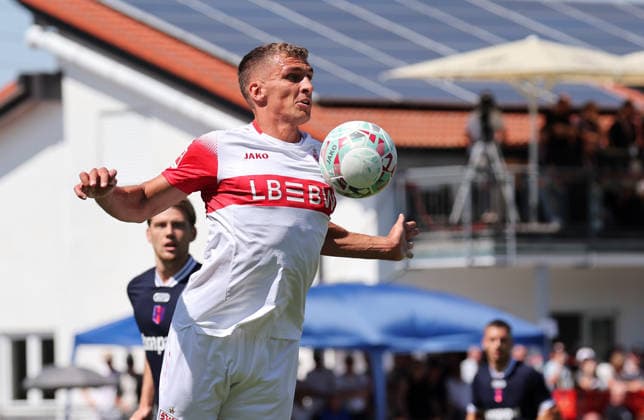 25.07.2026, Deutschland, Hollenbach, Fußball Bundesliga, Saison 2026 2027, Testspiel, Freundschaftsspiel, JAKO-Testspiel, FSV Hollenbach vs. VfB Stuttgart, Grischa Prömel (VfB) *** July 25, 2026, Germany, Hollenbach, Bundesliga, 2026–2027 season, exhibition match, friendly match, JAKO exhibition match, FSV Hollenbach vs. VfB Stuttgart, Grischa Prömel (VfB)