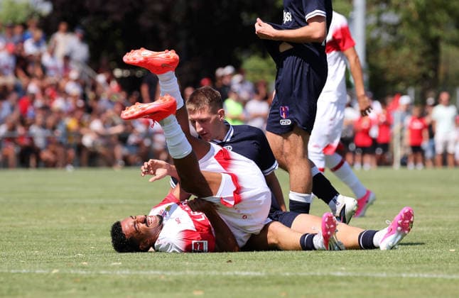 25.07.2026, Deutschland, Hollenbach, Fußball Bundesliga, Saison 2026 2027, Testspiel, Freundschaftsspiel, JAKO-Testspiel, FSV Hollenbach vs. VfB Stuttgart, Tiago Tomas (VfB) *** July 25, 2026, Germany, Hollenbach, Bundesliga, 2026–2027 season, exhibition match, friendly match, JAKO exhibition match, FSV Hollenbach vs. VfB Stuttgart, Tiago Tomas (VfB)