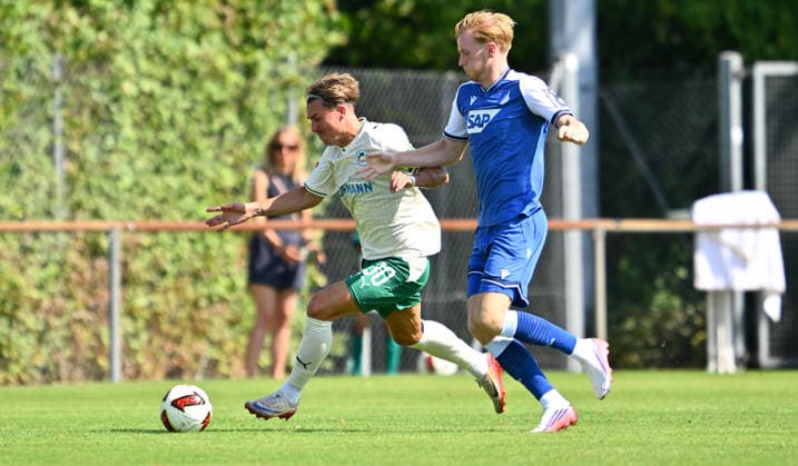 25.07.2026 - Fussball - Saison 2026 2027 - Testspiel Freundschaftsspiel Vorbereitungsspiel - TSG 1899 Hoffenheim - SpVgg Greuther Fürth ( Kleeblatt ) - - Sportfoto Zink - xwoxzix - regulations prohibit any use of photographs as image sequences and or quasi-video - only for editorial use - Felix Klaus (30, SpVgg Greuther Fürth ) Mats Rots (39, TSG 1899 Hoffenheim ) *** July 25, 2026 Soccer Season 2026–2027 Exhibition Match Friendly Match Preseason Match TSG 1899 Hoffenheim SpVgg Greuther Fürth Kleeblatt Sports Photo Zink xwoxzix Regulations prohibit any use of photographs as image sequences and or quasi-video For editorial use only. Felix Klaus 30, SpVgg Greuther Fürth; Mats Rots 39, TSG 1899 Hoffenheim