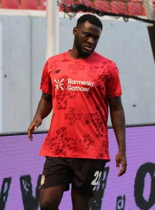 25.07.2026 xmgoodx Offenbach am Main, Plutos Stadion am Bieberer Berg - Jubiläumsspiel Kickers Offenbach (OFC) - Bayer 04 Leverkusen. Victor Boniface (22, Leverkusen) *** July 25, 2026 xmgoodx Offenbach am Main, Pluto Stadium at Bieberer Berg Anniversary Match: Kickers Offenbach vs. OFC Bayer 04 Leverkusen Victor Boniface, 22, Leverkusen