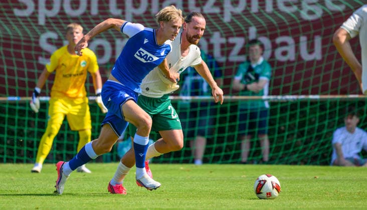 25.07.2026 - Fussball - Saison 2026 2027 - Testspiel Freundschaftsspiel Vorbereitungsspiel - TSG 1899 Hoffenheim - SpVgg Greuther Fürth ( Kleeblatt ) - - Sportfoto Zink - xwoxzix - regulations prohibit any use of photographs as image sequences and or quasi-video - only for editorial use - ??? gg Jannis Heuer (22, SpVgg Greuther Fürth ) *** July 25, 2026 Soccer Season 2026–2027 Exhibition Match Friendly Match Preseason Match TSG 1899 Hoffenheim vs. SpVgg Greuther Fürth Kleeblatt Sports Photo by Zink xwoxzix; regulations prohibit any use of photographs as image sequences and or quasi-video For editorial use only. Photo by Jannis Heuer, 22, SpVgg Greuther Fürth
