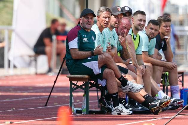 Chef-Trainer Manuel Baum (FC Augsburg), FC Augsburg vs. 1. FC Saarbruecken, Fussball, 1. Bundesliga, Testspiel, Saison 2026 27, 25.07.2026 Kaufbeuren Bayern Deutschland *** Head Coach Manuel Baum, FC Augsburg; FC Augsburg vs. 1. FC Saarbrücken; Soccer; Bundesliga 1; Friendly Match; 2026–27 Season; July 25, 2026; Kaufbeuren, Bavaria, Germany Copyright: xkolbert-press ChristianxKolbertx