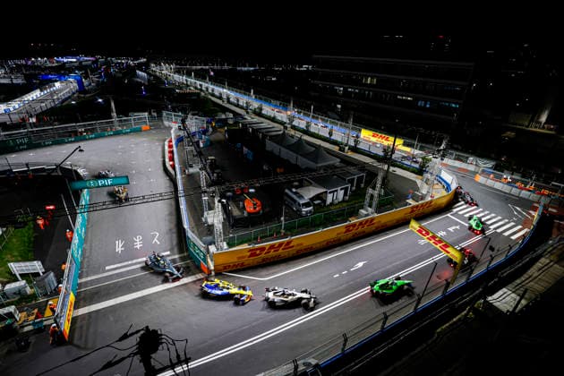 2026 FORMULA E TOKYO ePRIX 09 EVANS Mitch (nzl), Jaguar TCS Racing, Jaguar I-Type 7, action during the Tokyo ePrix, 14th and 15th round of the 2025-26 ABB FIA Formula E World Championship, WM, Weltmeisterschaft on the Tokyo Street Circuit from July 24 to 26, 2026 in Tokyo, Japan - TokyoJapan  Copyright: xJULIENxDELFOSSEx