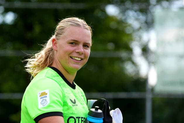 Club Friendly: Eintracht Frankfurt Woman v Feyenoord Rotterdam V1 Horst - Claire Dinkela during a friendly in preparation of the 2026 2027 season. The match is set between Eintracht Frankfurt Woman and Feyenoord Rotterdam V1 at RKsv Wittenhorst on 25 July 2026 in Horst, The Netherlands. (Hero Images Yannick Verhoeven) Copyright: xYannickxVerhoevenx