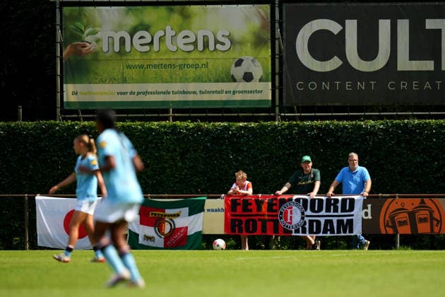 Club Friendly: Eintracht Frankfurt Woman v Feyenoord Rotterdam V1 Horst - Feyenoord Rotterdam V1 supporters during a friendly in preparation of the 2026 2027 season. The match is set between Eintracht Frankfurt Woman and Feyenoord Rotterdam V1 at RKsv Wittenhorst on 25 July 2026 in Horst, The Netherlands. ( Yannick Verhoeven) Copyright: xYannickxVerhoevenx