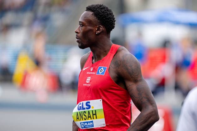 Wattenscheid, 25.07.2026, Leichathletik, Deutsche Meisterschaften, Männer, 100m Owen Ansah (GER, Hamburger SV) nachdem 100m Vorlauf Bochum-Wattenscheid Lohrheidestadion NRW Germany *** Wattenscheid, July 25, 2026, Track and Field, German Championships, Men, 100m: Owen Ansah (GER), Hamburger SV, after the 100m preliminary round at Lohrheidestadion in Bochum-Wattenscheid, North Rhine-Westphalia, Germany