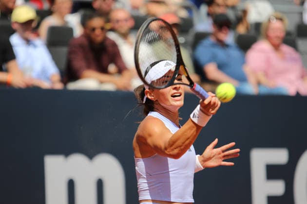 MSC Hamburg Ladies Open WTA, Tennis Damen 250): Elina Avanesyan (Armenien) im Halbfinale am Rothenbaum. *** MSC Hamburg Ladies Open WTA 250: Elina Avanesyan of Armenia Advances to the Semifinals at Rothenbaum
