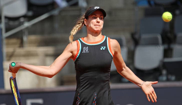 MSC Hamburg Ladies Open WTA, Tennis Damen 250): Anna Bondar (Ungarn) im Halbfinale am Rothenbaum. *** MSC Hamburg Ladies Open WTA 250: Anna Bondar of Hungary Advances to the Semifinals at Rothenbaum