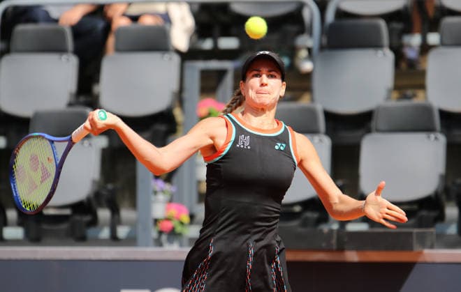 MSC Hamburg Ladies Open WTA, Tennis Damen 250): Anna Bondar (Ungarn) im Halbfinale am Rothenbaum. *** MSC Hamburg Ladies Open WTA 250: Anna Bondar of Hungary Advances to the Semifinals at Rothenbaum