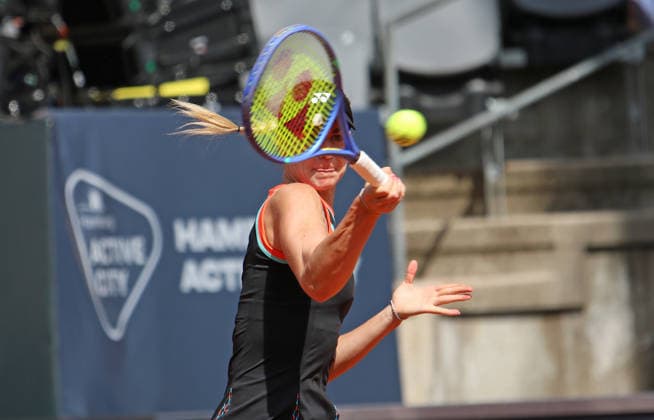 MSC Hamburg Ladies Open WTA, Tennis Damen 250): Anna Bondar (Ungarn) im Halbfinale am Rothenbaum. *** MSC Hamburg Ladies Open WTA 250: Anna Bondar of Hungary Advances to the Semifinals at Rothenbaum