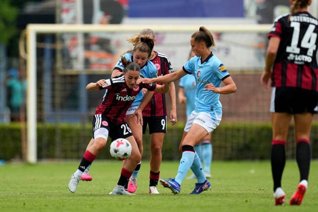 Club Friendly: Eintracht Frankfurt Woman v Feyenoord Rotterdam V1 Horst - Ainhoa Alguacil of Eintracht Frankfurt Woman during a friendly in preparation of the 2026 2027 season. The match is set between Eintracht Frankfurt Woman and Feyenoord Rotterdam V1 at RKsv Wittenhorst on 25 July 2026 in Horst, The Netherlands. (Hero Images Yannick Verhoeven) Copyright: xYannickxVerhoevenx