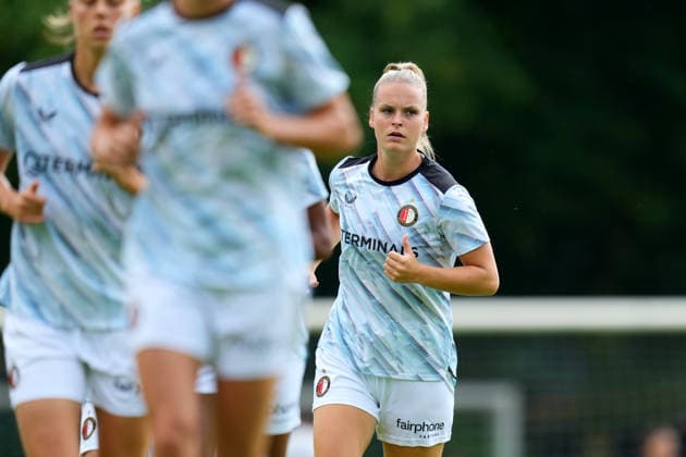Club Friendly: Eintracht Frankfurt Woman v Feyenoord Rotterdam V1 Horst - Sanne de Paus of Feyenoord Rotterdam V1 before a friendly in preparation of the 2026 2027 season. The match is set between Eintracht Frankfurt Woman and Feyenoord Rotterdam V1 at RKsv Wittenhorst on 25 July 2026 in Horst, The Netherlands. (Hero Images Yannick Verhoeven) Copyright: xYannickxVerhoevenx
