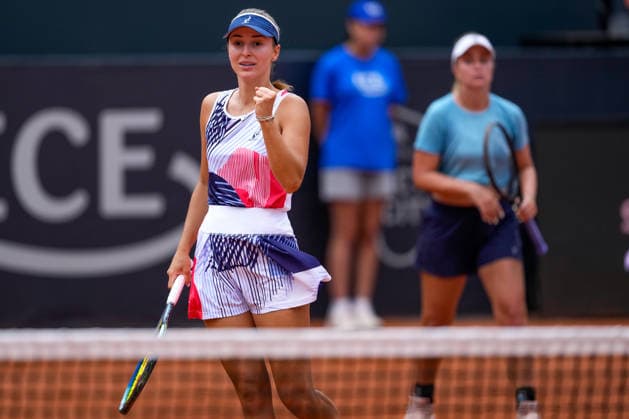 MSC Hamburg Ladies Open - Day 6 Anastasia Detiuc of the Czech Republic plays with partner Irina Khromacheva during their semi-final doubles match against Magali Kempen of Belgium and Alexandra Panova at the 2026 MSC Hamburg Ladies Open women s tennis tournament at Am Rothenbaum in Hamburg, Germany. Hamburg Hamburg Germany  Copyright: xOwenxHammondx originalFilename:hammond-2026msch260725_npRMF.jpg