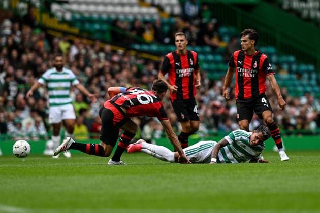 Camilo Duran of Celtic is tackled by Matteo Gabbia of AC Milan during the pre season friendly match between Celtic and AC Milan at Celtic Park, Glasgow, Scotland on Saturday 25th July 2026. Celtic v AC Milan, Pre Season Friendly, Football, Celtic Park, Glasgow, Scotland, UK - 25 Jul 2026Glasgow Celtic Park United Kingdom  Copyright: xAndyxBuchanan Shutterstockx 17004340bm